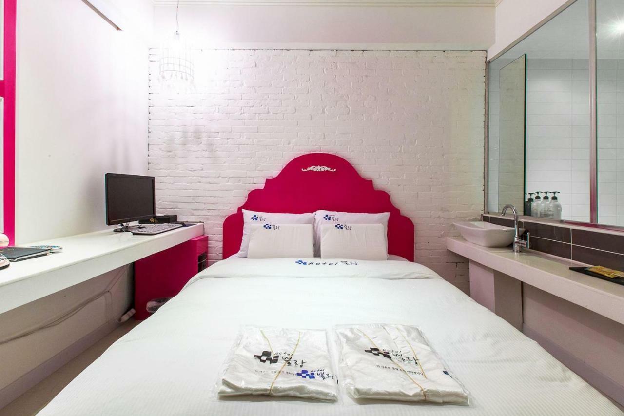Kondae Plein Motel Seoel Buitenkant foto